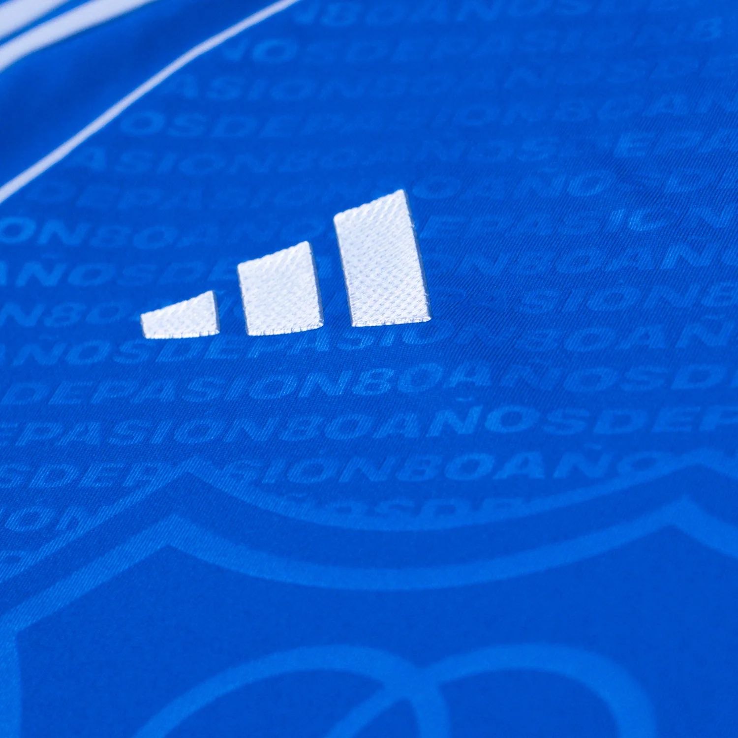 Camiseta Oficial Niño/a Mc 2026 - Image 8