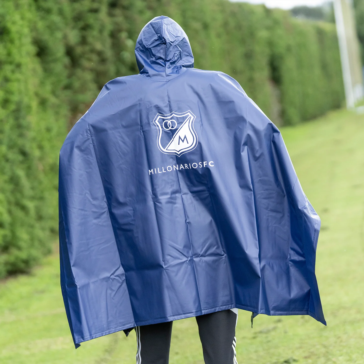 Capa Impermeable Mfc - Image 6