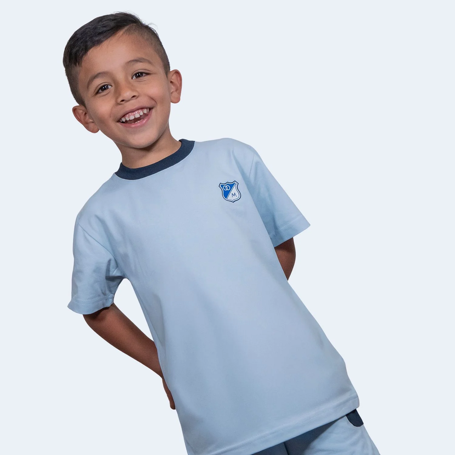 Conjunto Niños Corto MFC - Image 3