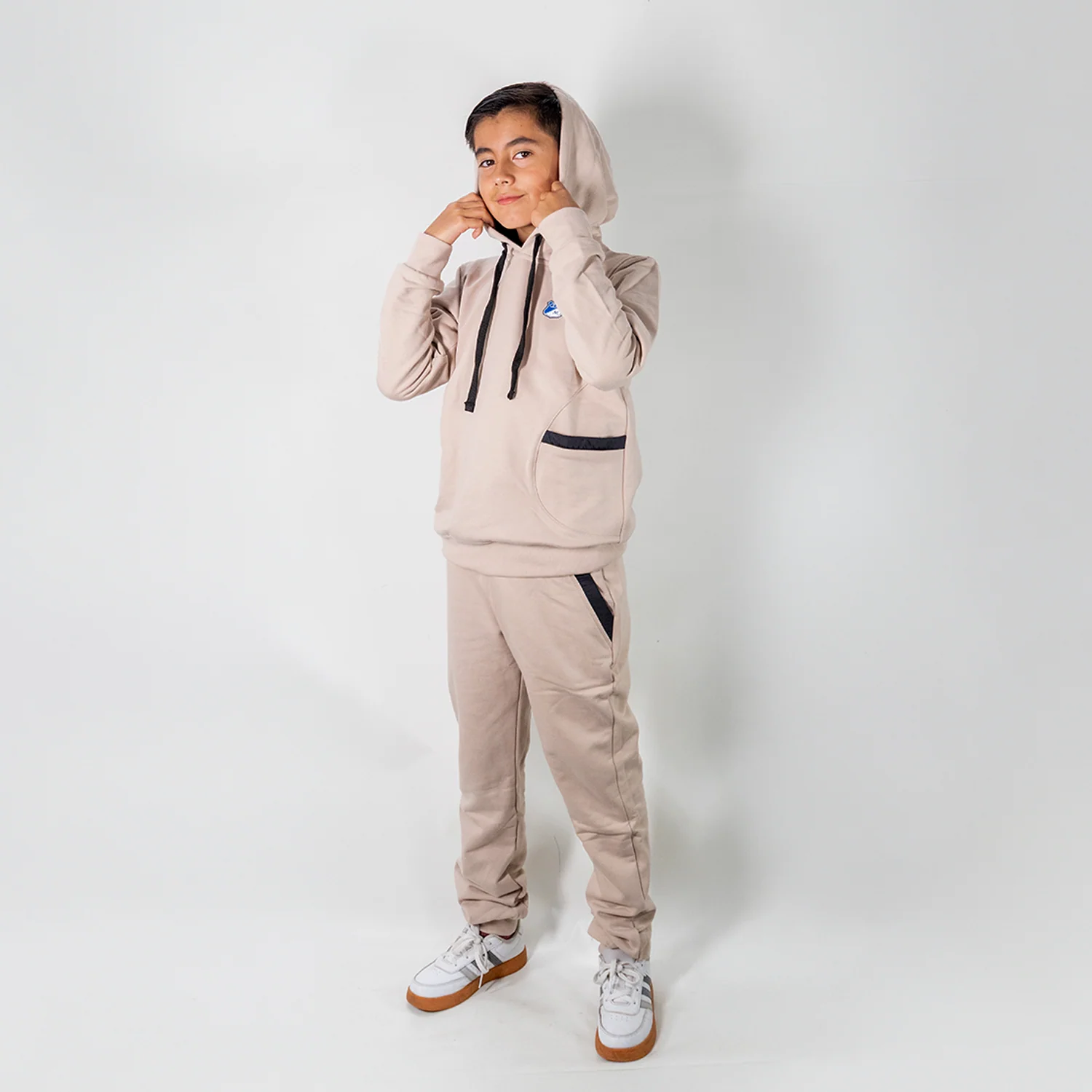 Conjunto Unisex Niños MFC - Image 2